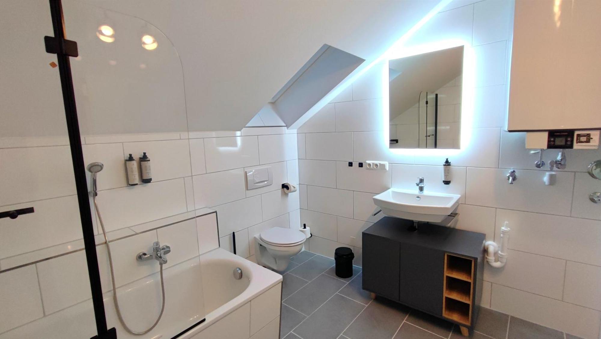 Homely Stay - Urban Oasis Apartments Moosburg an der Isar Extérieur photo